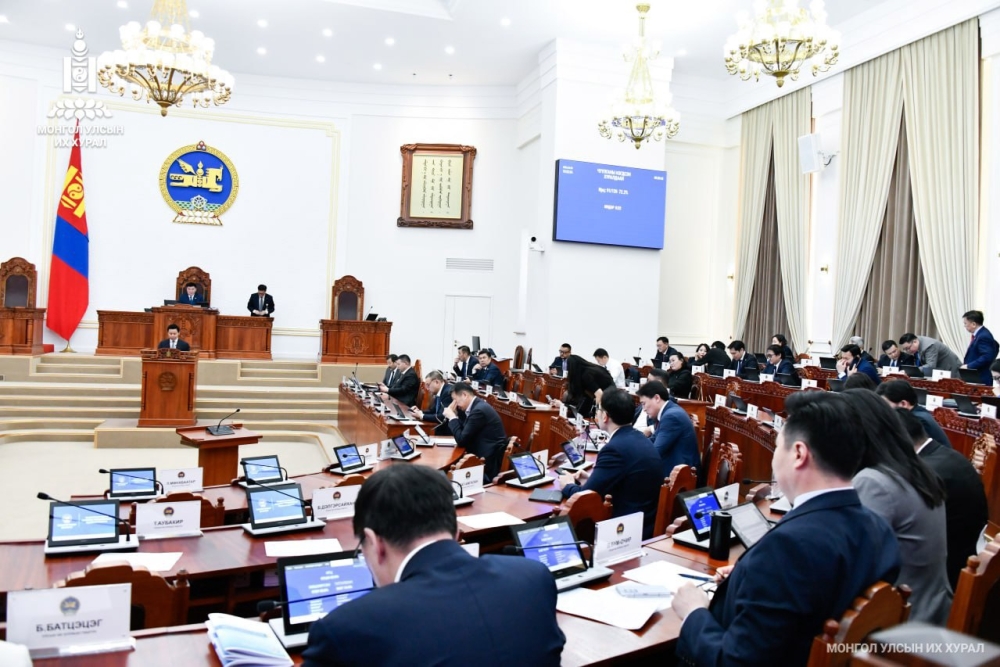 Улсын Их Хурлын гишүүнийг эгүүлэн татах тухай Монгол Улсын Ерөнхийлөгчийн санаачилсан хуулийн төслийг хэлэлцэх, эсэх хэлэлцүүлгийг явууллаа