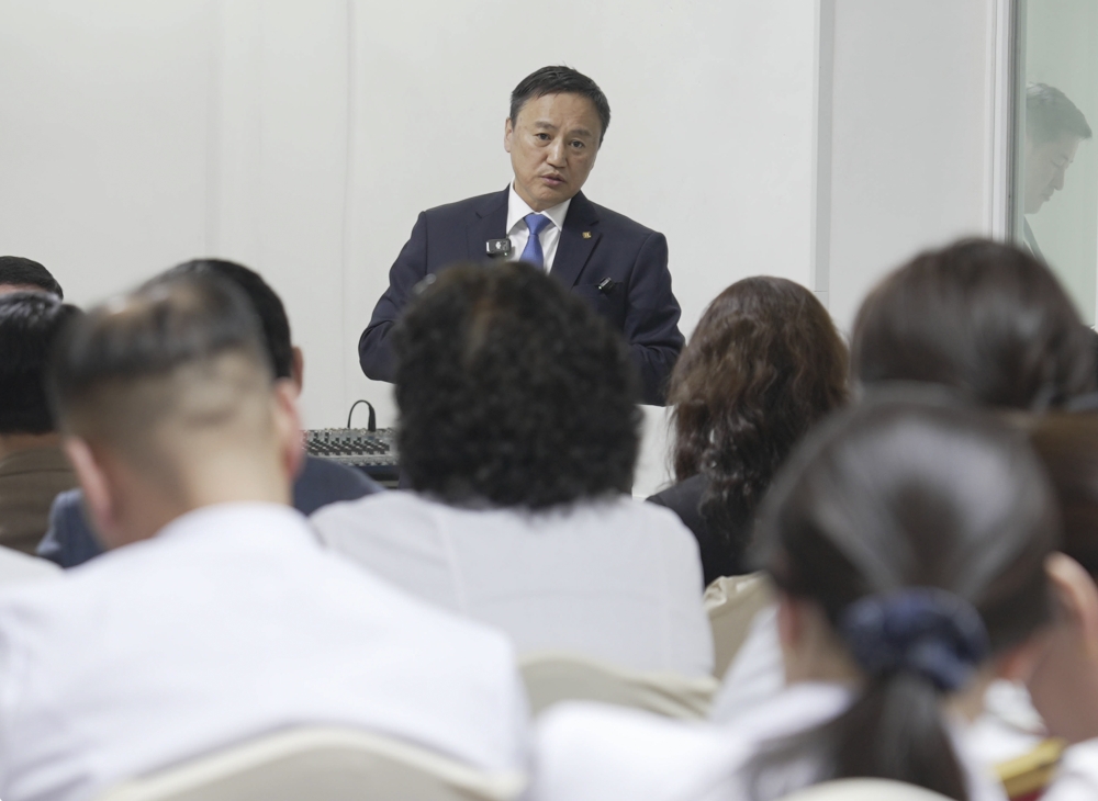 ОРНЫ ЧАНАРТ АНХААРЧ, ЭРЧИМТ ЭМЧИЛГЭЭ, АМЬ ТЭНССЭН ҮЕИЙН ТУСЛАМЖ ҮЙЛЧИЛГЭЭГ САЙЖРУУЛНА