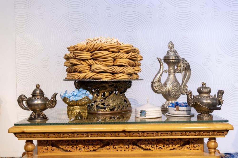 “Өв тээсэн үнэ цэн” үзэсгэлэнд дархчуулын урласан 50 гаруй бүтээлийг дэлгэлээ