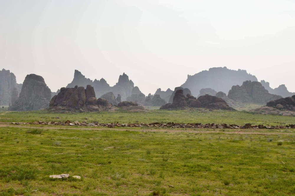 Их газрын чулуу