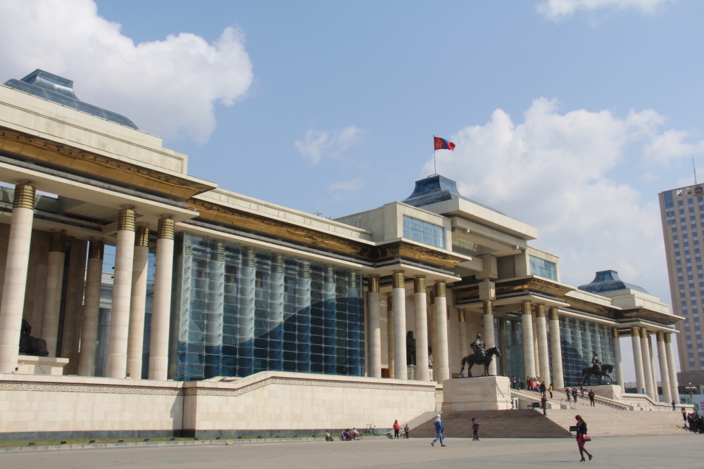 ӨНӨӨДӨР: УИХ дахь Байнгын хороодын хуралдаан Төрийн ордонд болно