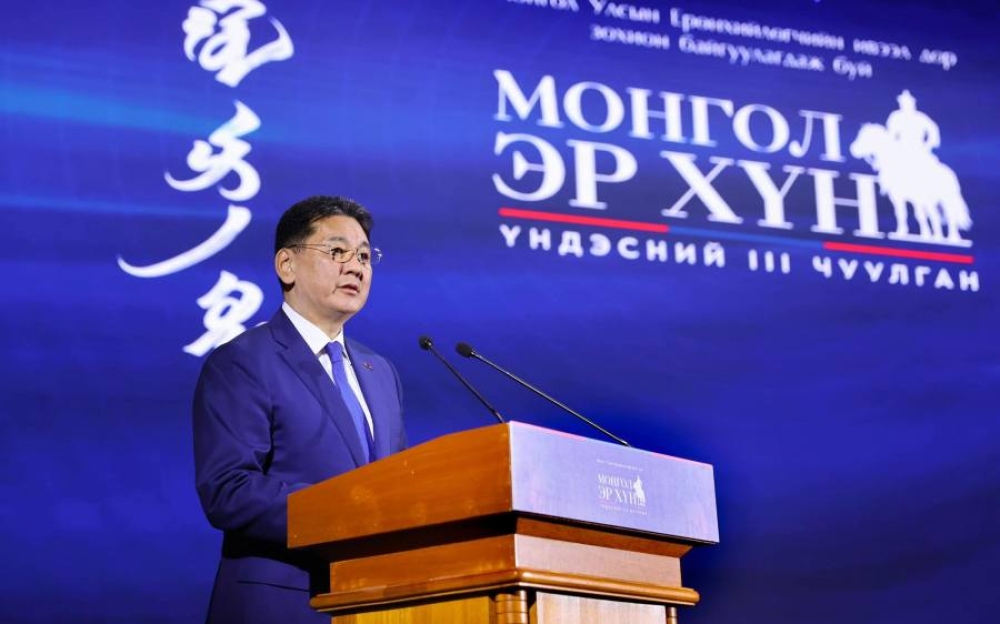 У.Хүрэлсүх: Илүү үүрэг, хариуцлага хүлээж, ачааны хүндийг үүрэх нь эр хүний эрхэм үүрэг