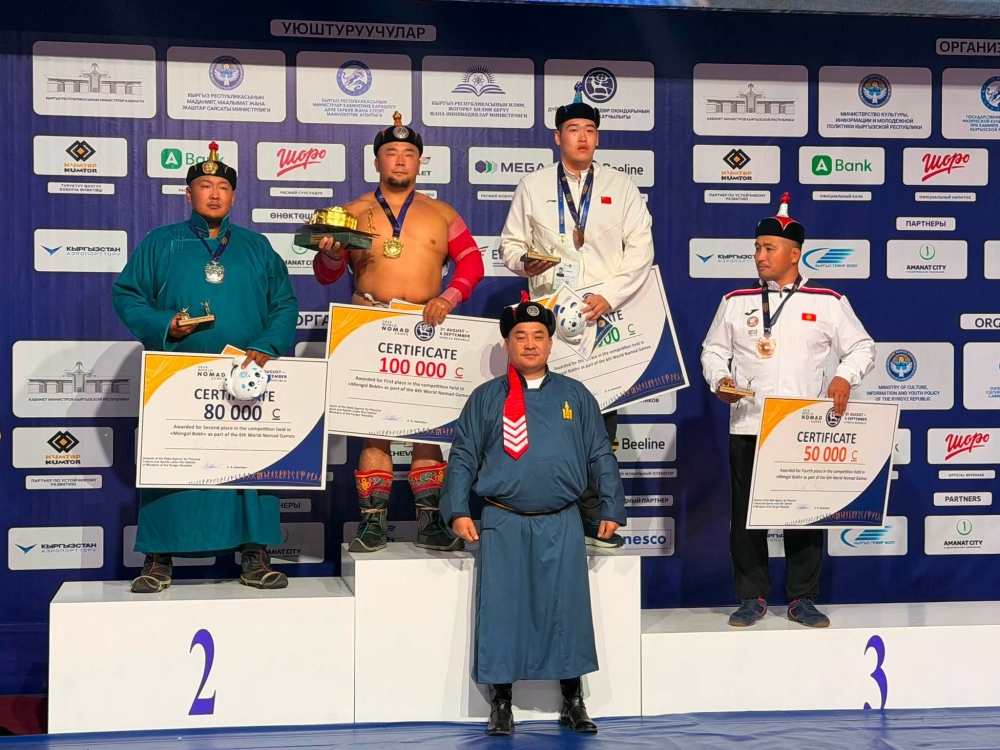 Улсын заан Д.Анар дэлхийн нүүдэлчдийн VI наадмын анхны алтан медалийг хүртлээ